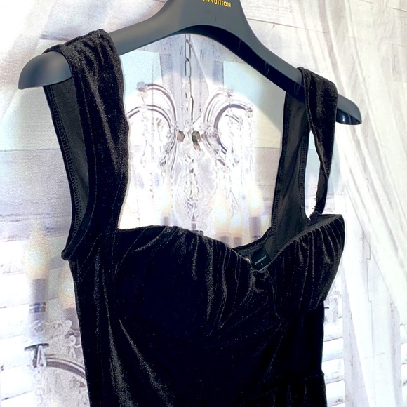 NWT Velvet black dress - Picture 4 of 7